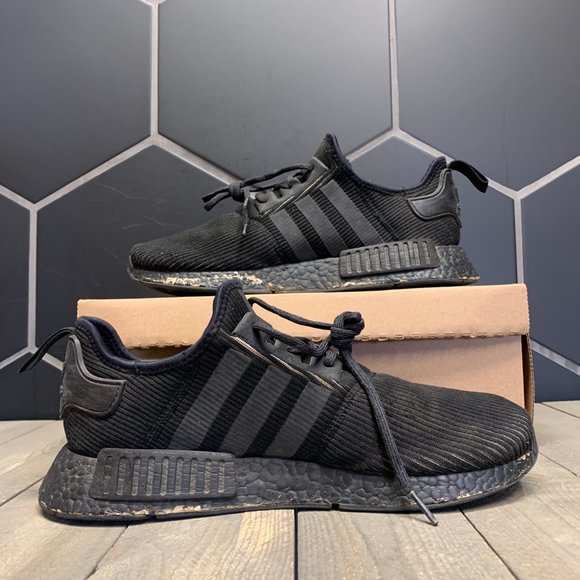 ~Used W/O Box! Adidas NMD R1 Triple Black Reflective Running  Sneakers Size 10 - Picture 2 of 6